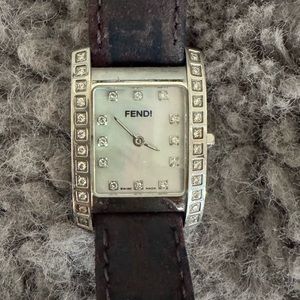 FENDI Elegant 36 Diamonds SS Ladie's Watch